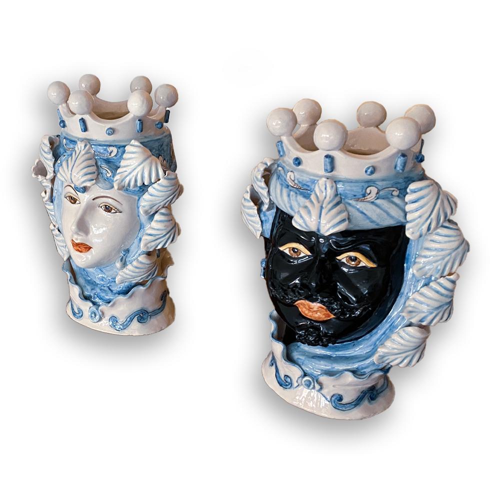 4691.42 Teste di Moro in Ceramica Siciliana H Cm.40x28 Forgiate e Decorate a Mano - immagine 2