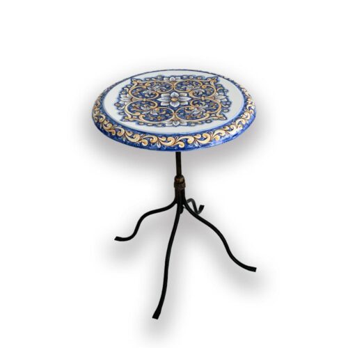 8001.06 Tavolo in Cotto D. 55 cm Decorato a Mano Decoro 06 con Base in Ferro Bronzato.